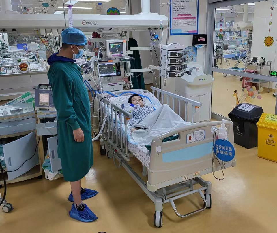 广德市跨省救护车出租公司